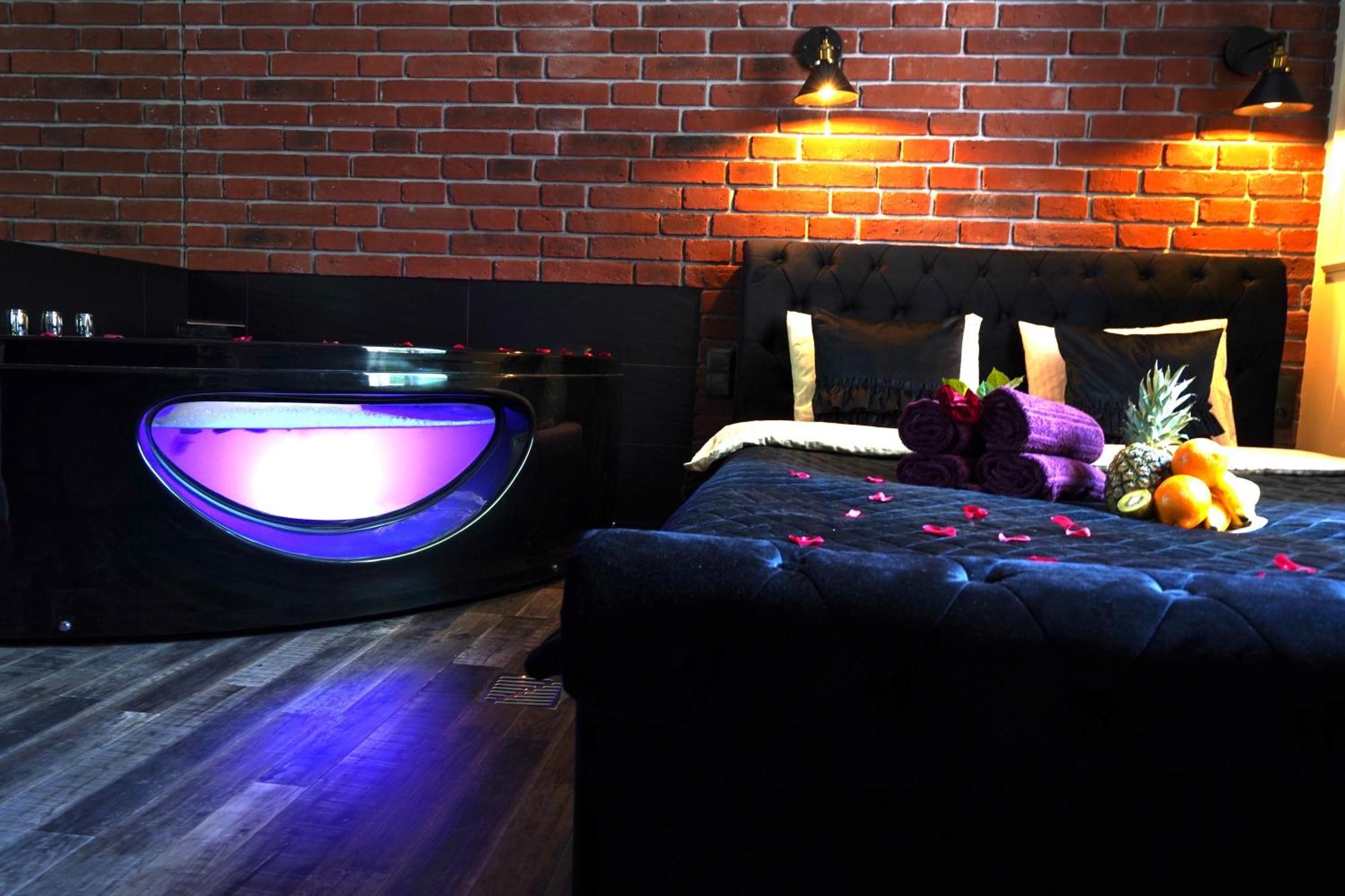 Spa Bath Apartment Krasków Εξωτερικό φωτογραφία
