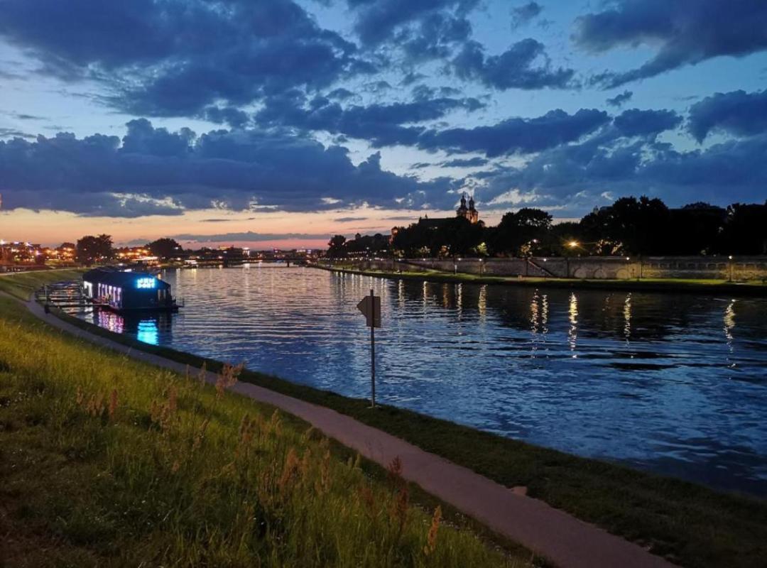 Spa Bath Apartment Krasków Εξωτερικό φωτογραφία